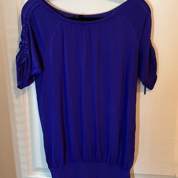 Ann Taylor Tops - Ann Taylor shirt sleeve top - size medium